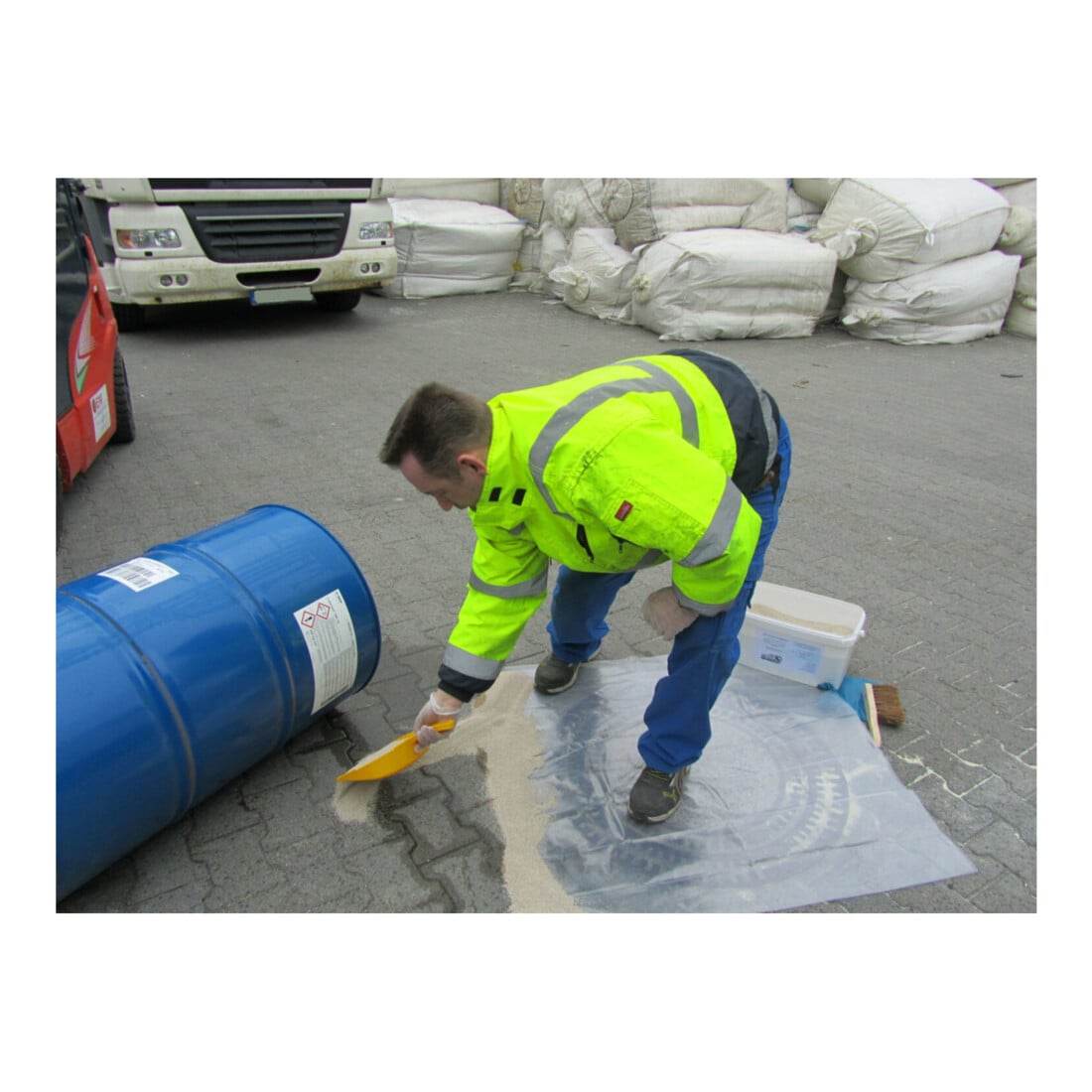 Notfalleimer 7 pièces capacité max. 3 l/seau Eimer OEL-KLEEN