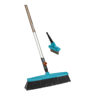 Offre complète combisystem GARDENA (balai de rue + brosse à joints M + manche)