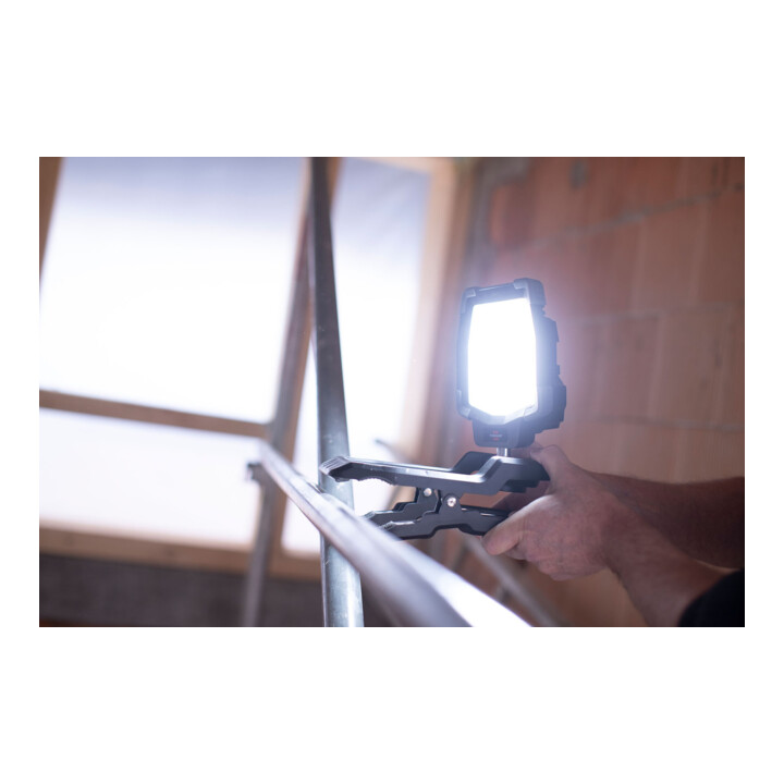 Oplaadbare LED-schrijnwerper CL 4050 MA Clip, 3800lm, IP65
