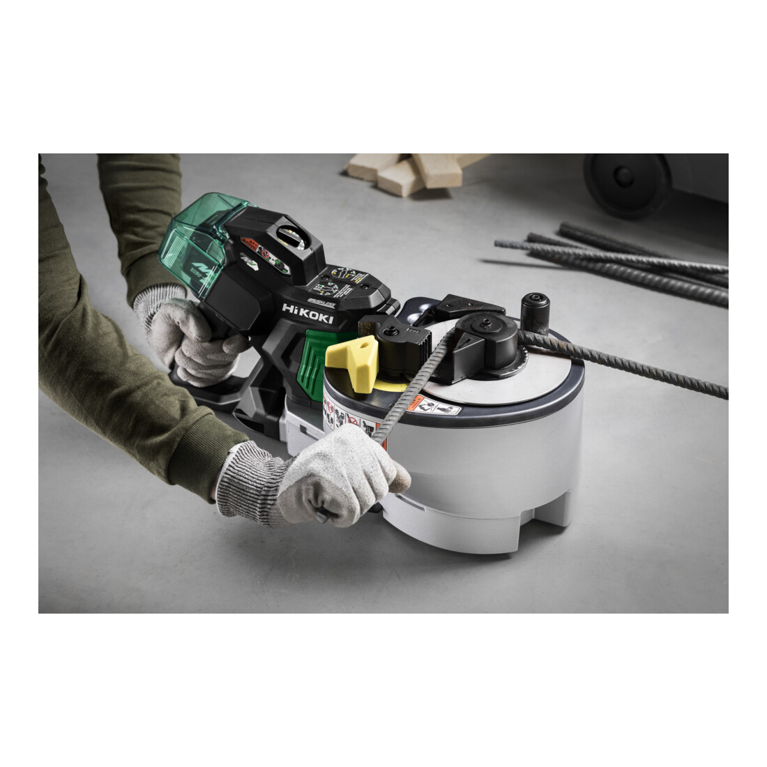 Outil de coupe et de pliage d'acier de construction sans fil HiKOKI 36V VB3616DA Basic