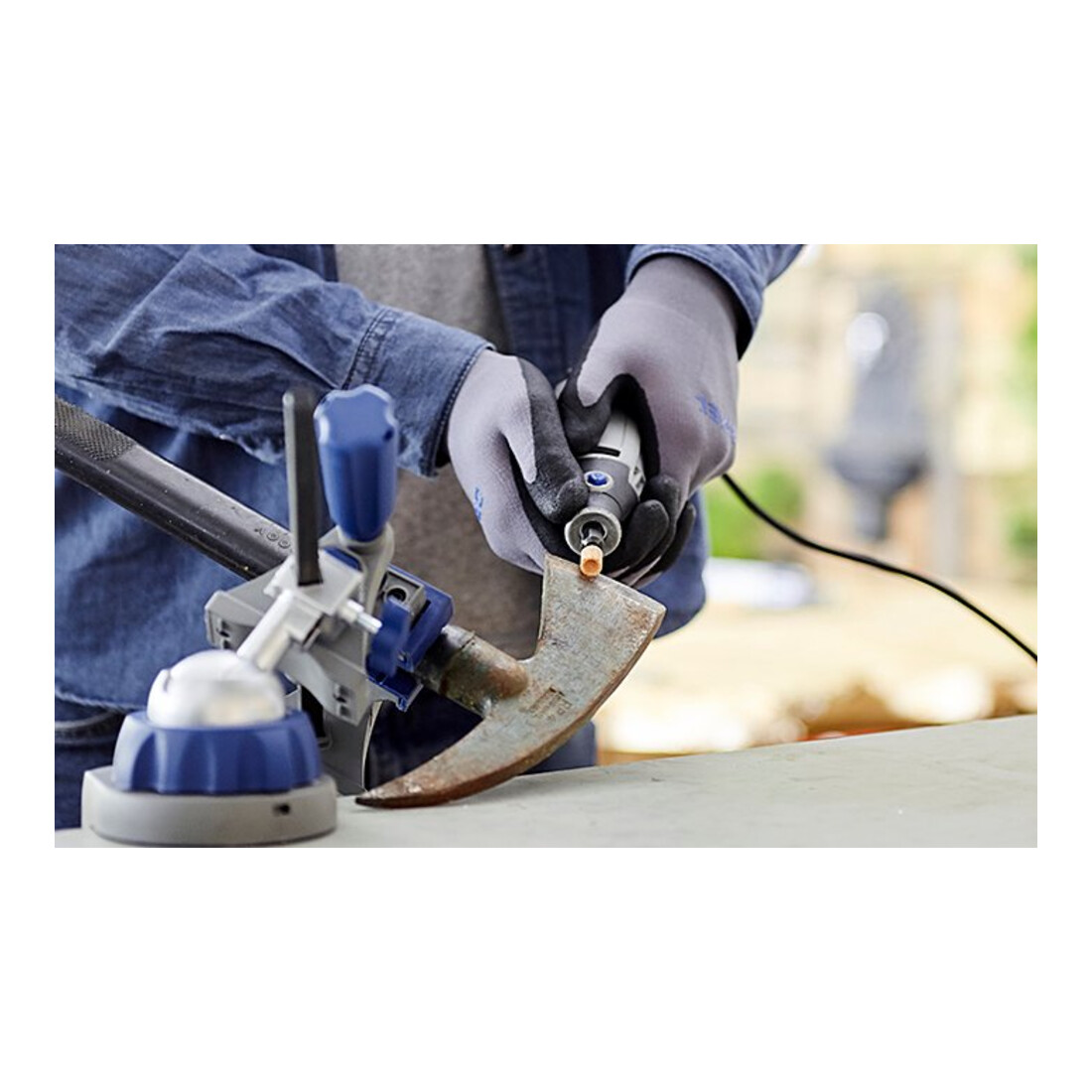 Outil multifonction Dremel 3000-1/25 EZ (130 watts), 1 accessoire, 25 accessoires
