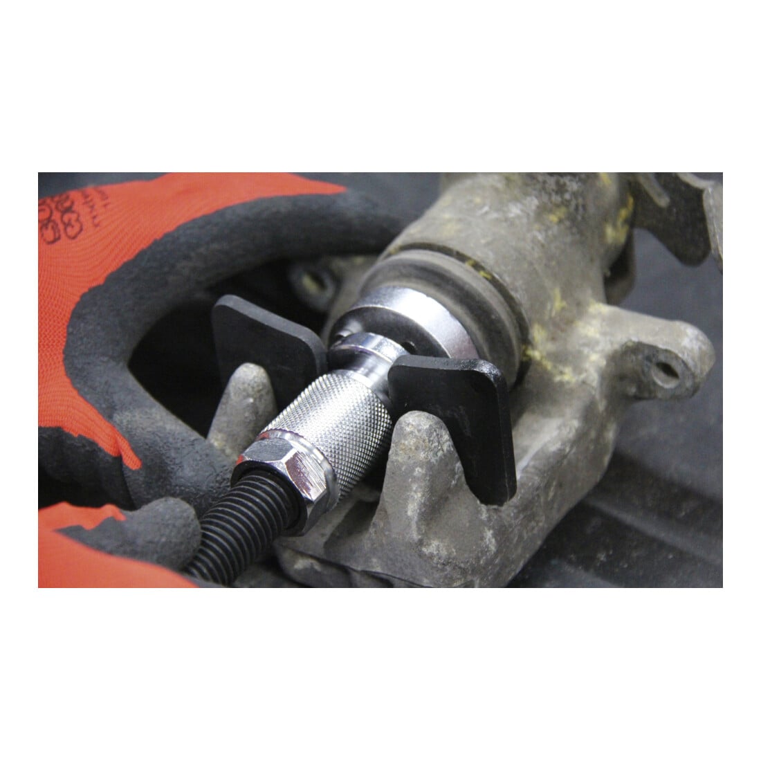 Outil repousse-piston de frein BGS Do it yourself
