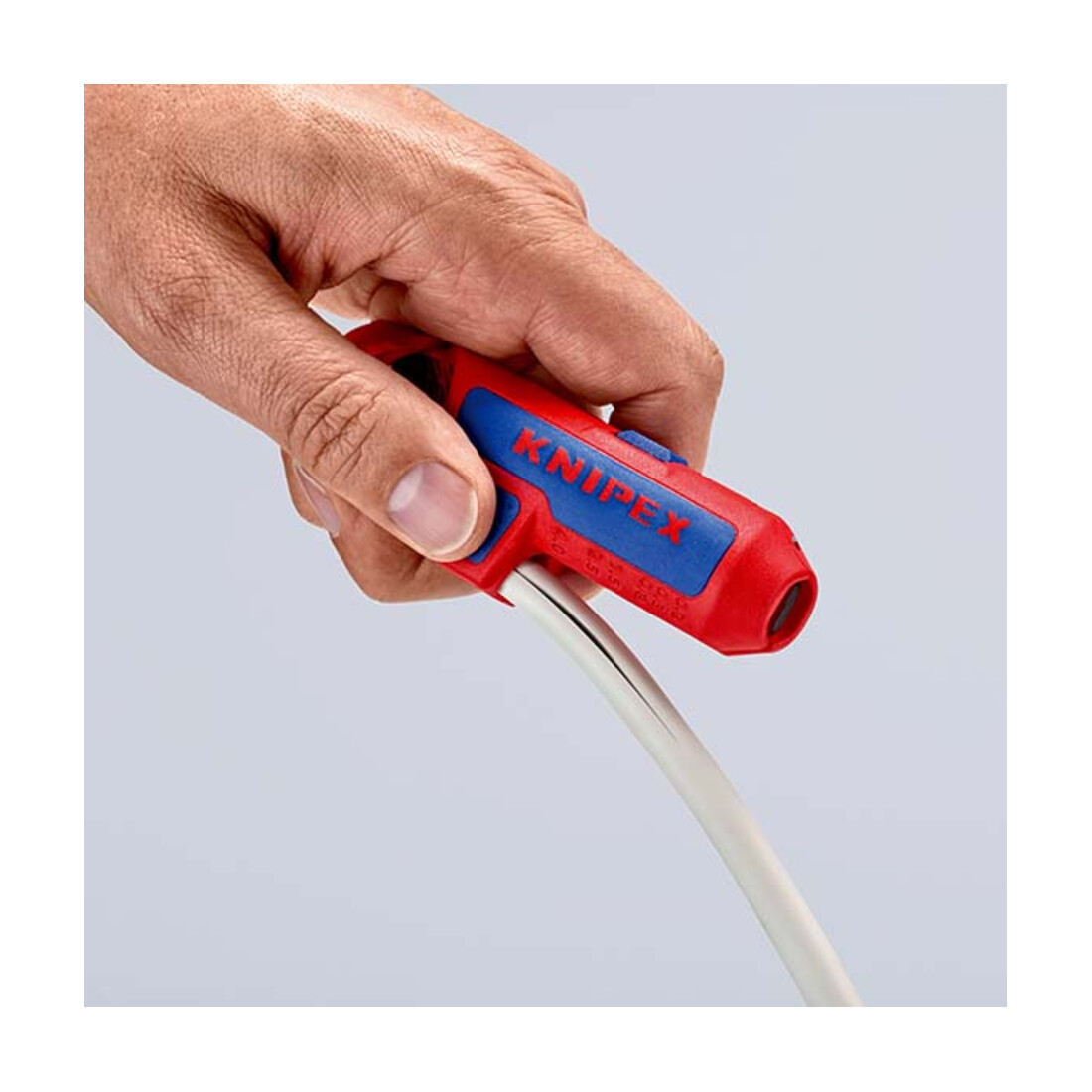Outil universel à dégainer KNIPEX ErgoStrip® 16 95 02 SB, 135 mm, pour gauchers
