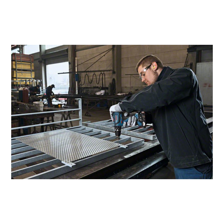 Perceuse à percussion Bosch GSB 18-2-LI Plus, avec batterie Li-Ion 2 x 2,0 Ah, L-BOXX