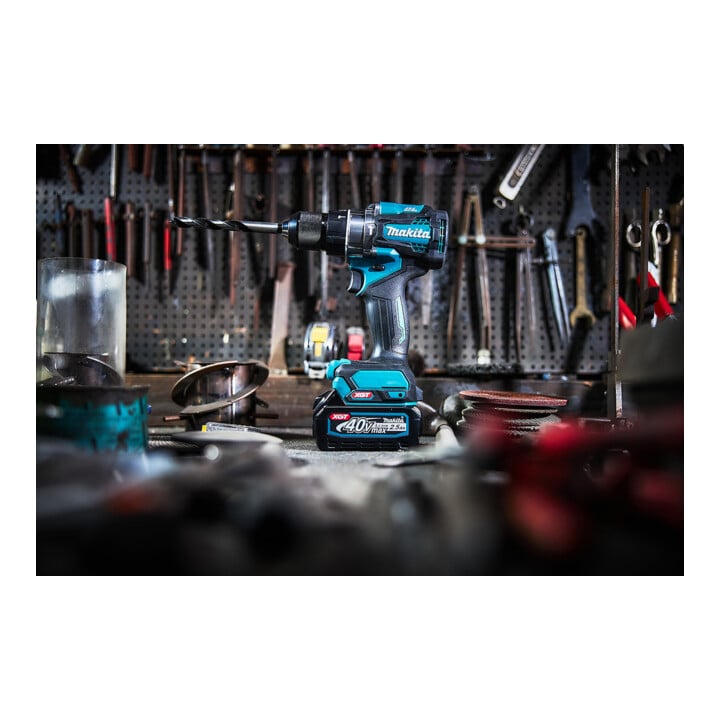Perceuse à percussion sans fil Makita 40V HP001GZ