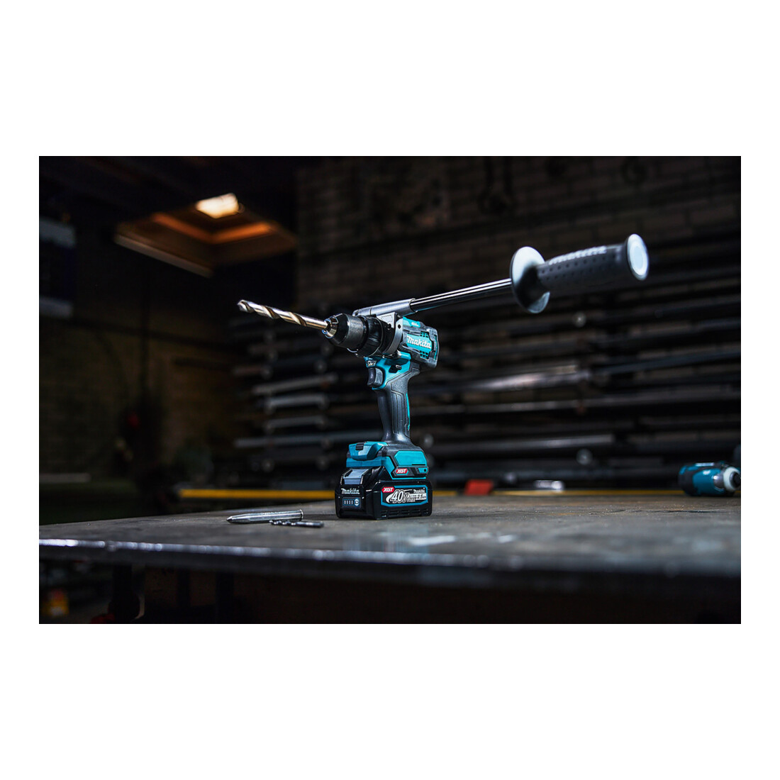 Perceuse à percussion sans fil Makita 40V HP001GZ