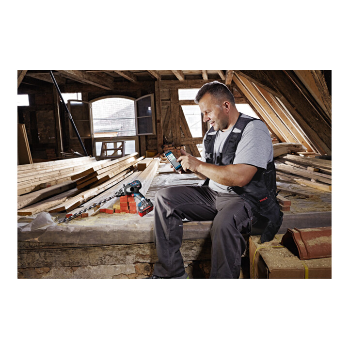 Perceuse sans fil Bosch GSR 18V-110 C, version Solo avec poignée supplémentaire