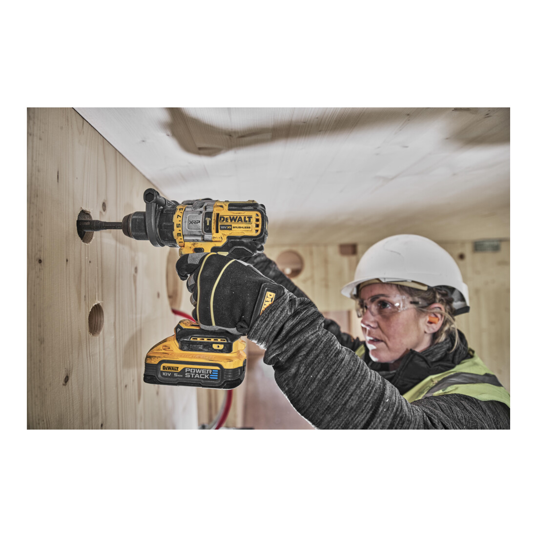 Perceuse-visseuse à percussion sans fil DEWALT 18V/5Ah, XRP
