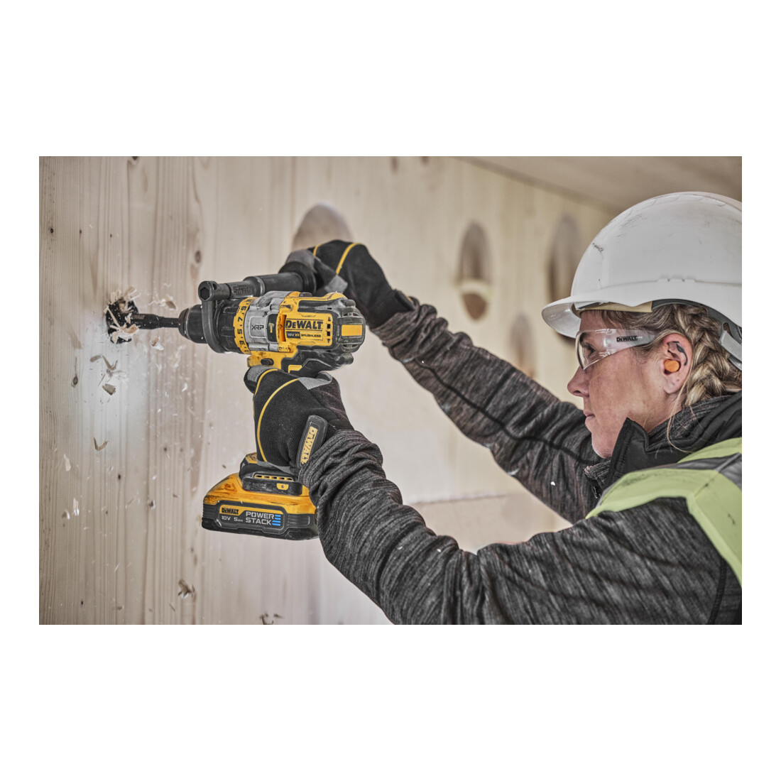 Perceuse-visseuse à percussion sans fil DEWALT 18V/5Ah, XRP
