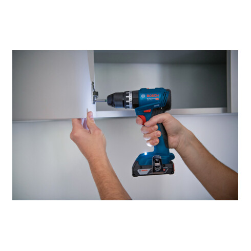 Perceuse-visseuse à percussion sans fil GSB 18V-45 Bosch, 2 batteries 2,0Ah, GAL 18V-20 dans L-Boxx