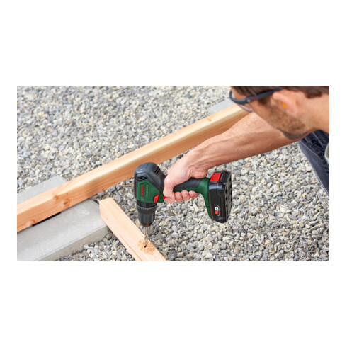 Perceuse-visseuse à percussion sans fil UniversalImpact 18V-60 Bosch : 1x PBA 18V 2.0Ah W-B