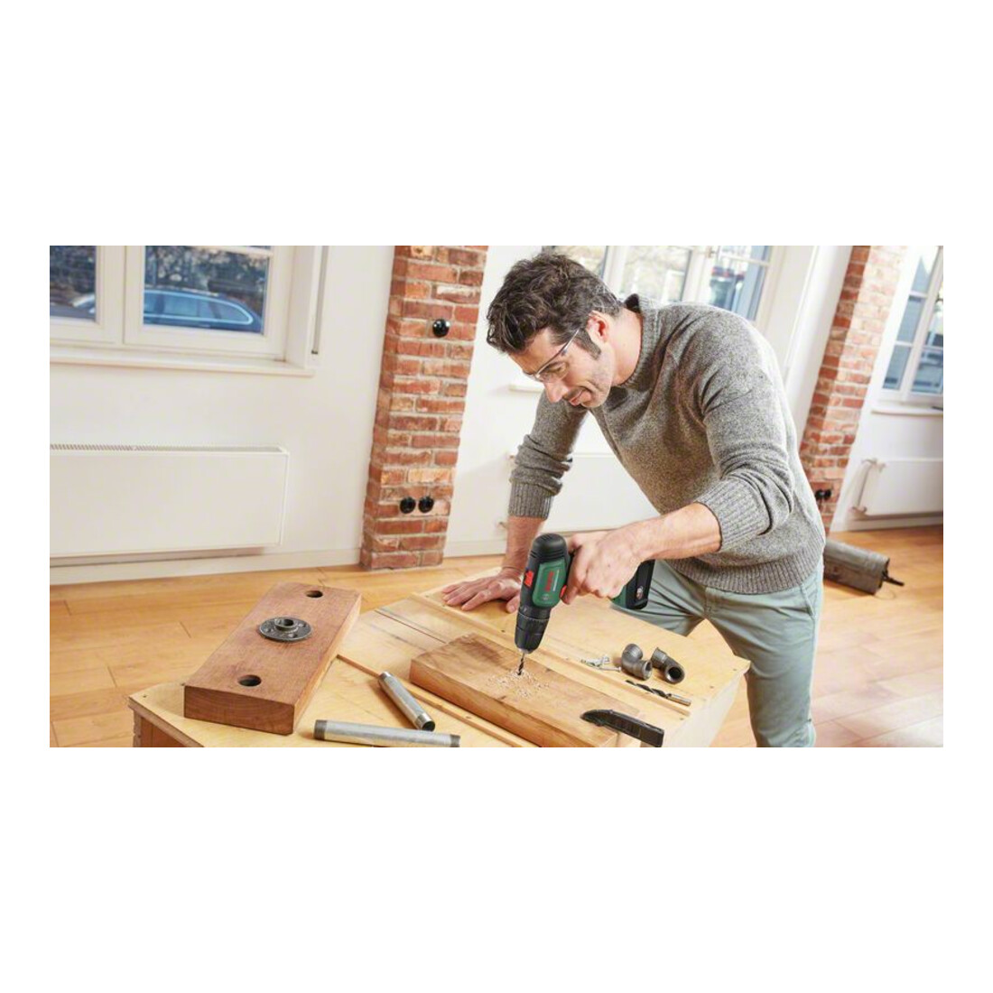 Perceuse-visseuse à choc sans fil UniversalImpact 18V Bosch + SystemBox