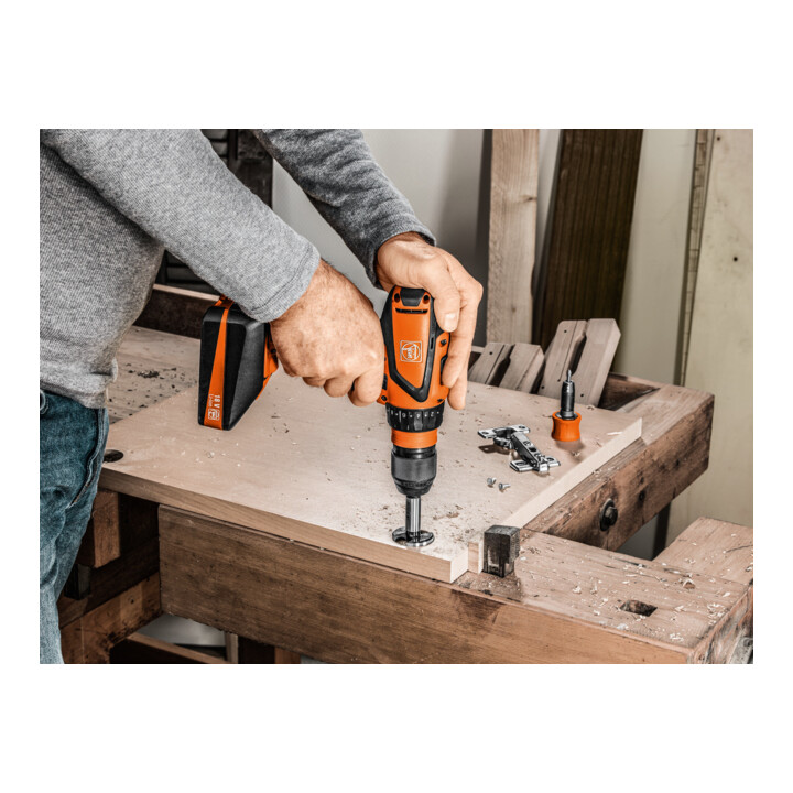 Perceuse-visseuse sans fil à 4 vitesses ASCM 18 QSW Select + batterie de démarrage Fein, tension 18 V, capacité 3 Ah