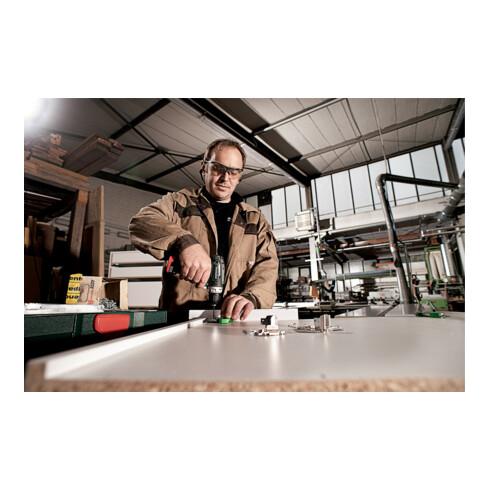Perceuse-visseuse sans fil Metabo PowerMaxx BS Basic, coffret en plastique ; 12V 2x2Ah Li-Power + LC 12