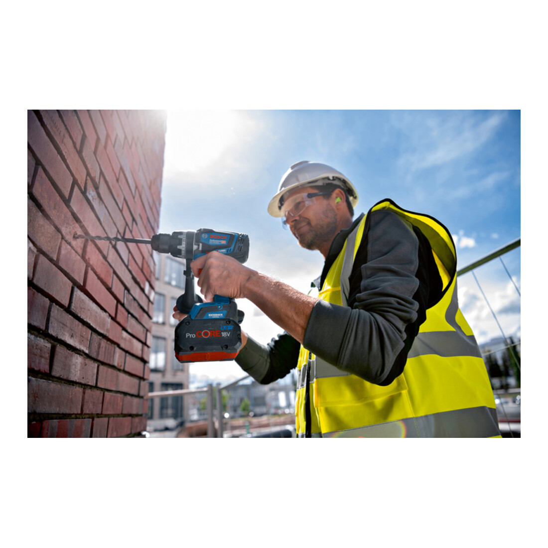 Perceuses-visseuses à percussion sans fil GSB 18V-150 C Bosch