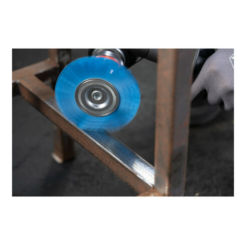 PFERD Spazzola a disco con gambo e filo non ritorto POS RBU 10010/6 BLU 180 UNIVERSAL (1)