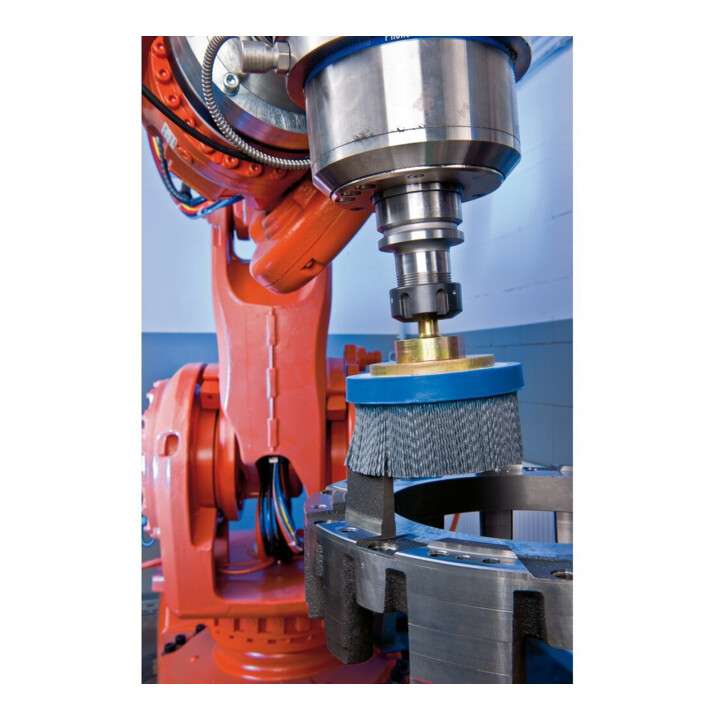 PFERD TOOLS COMPOSITE Tellerbürste DBUR Ø 100x22,2 mm Bohrung SiC-Filament-Ø 0,55 mm Korn 320 stationär