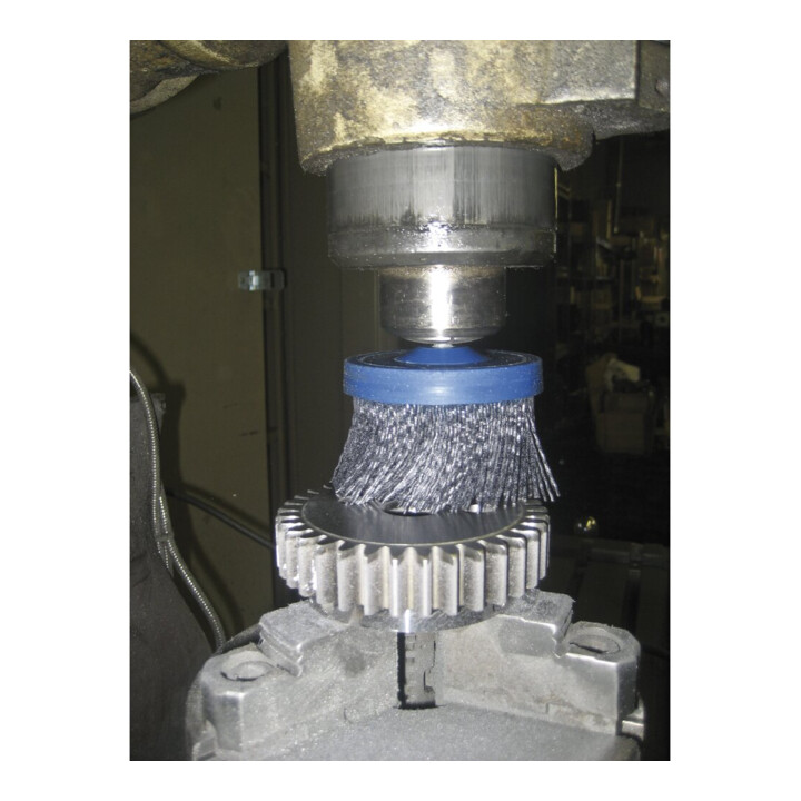 PFERD TOOLS COMPOSITE Tellerbürste DBUR Ø 50mm Schaft-Ø6 mm SiC-Filament-Ø 0,55 mm Korn 120 stationär