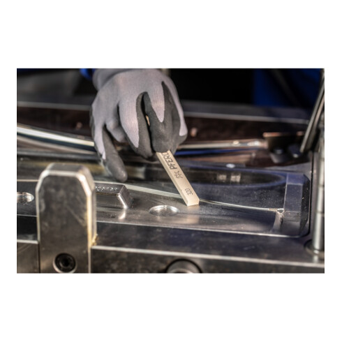 PFERD TOOLS Polierstein vierkant 6x3x150mm A400 universellen Einsatz im Werkzeug- und Formenbau