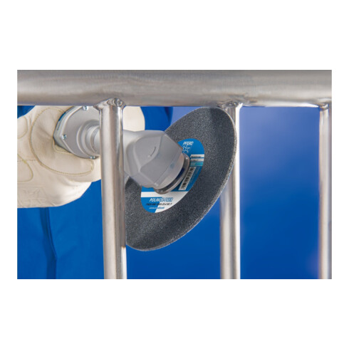 PFERD TOOLS POLINOX verpresstes Vlies-Rad PNER Ø 150x6 mm Bohrung-Ø 25,4 mm Weich SIC Fein für Finish