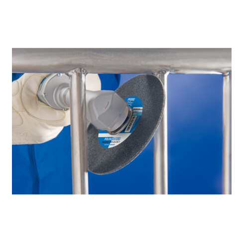 PFERD TOOLS POLINOX verpresstes Vlies-Rad PNER Ø 150x6 mm Bohrung-Ø 25,4 mm Weich SIC Fein für Finish