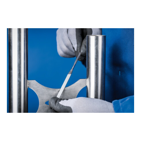 PFERD TOOLS Präzisions-Nadelfeilen-Set 12-tlg. in Rolltasche 160mm Schweizer Hieb 2, mittel-fein