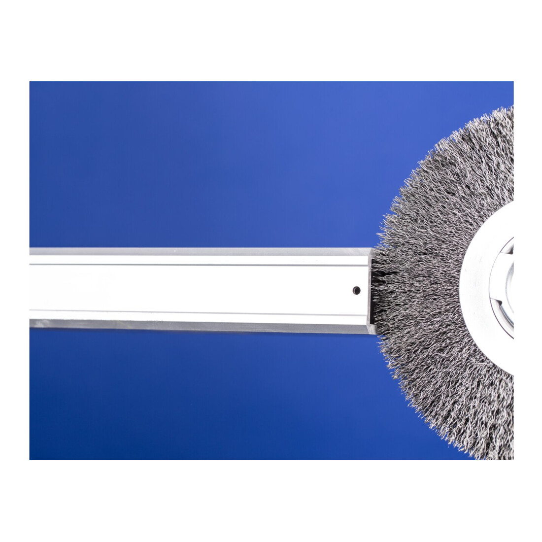 PFERD TOOLS Rundbürste breit ungezopft RBU Ø250x30xvariable Bohrung Edelstahl-Draht-Ø0,20 Schleifbock