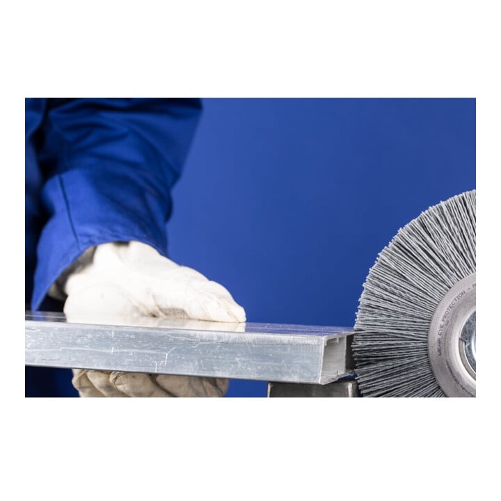 PFERD TOOLS Rundbürste breit ungezopft RBU Ø 150x25xvari. Bohr. SiC-Filament-Ø 0,55 mm Korn 120 Schleifbock