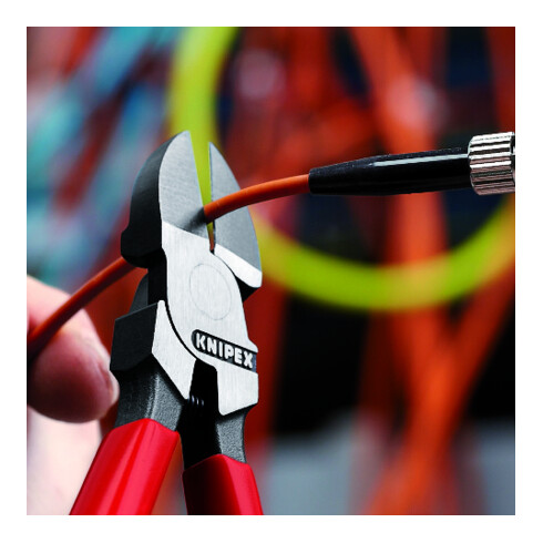Pince coupante de côté pour câbles à fibres optiques Knipex