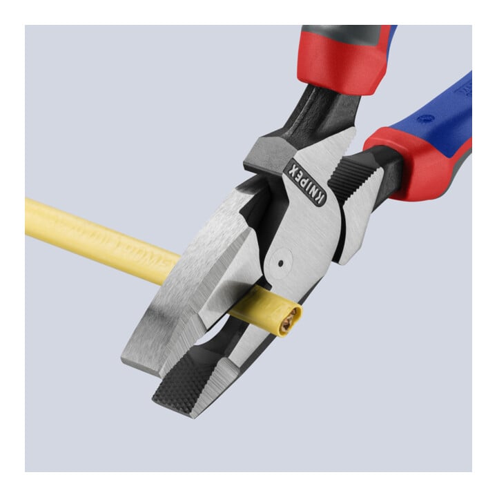 Pince pour câbles Knipex Pince pour monteurs de lignes atramentisée noire avec manchons multi-composants 240mm