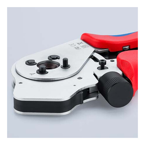 Pinces à sertir à quatre points pour contacts tournés Knipex