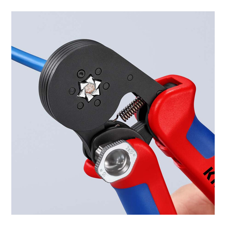 Pinces à sertir auto-ajustables pour embouts de câble, avec accès latéral Knipex
