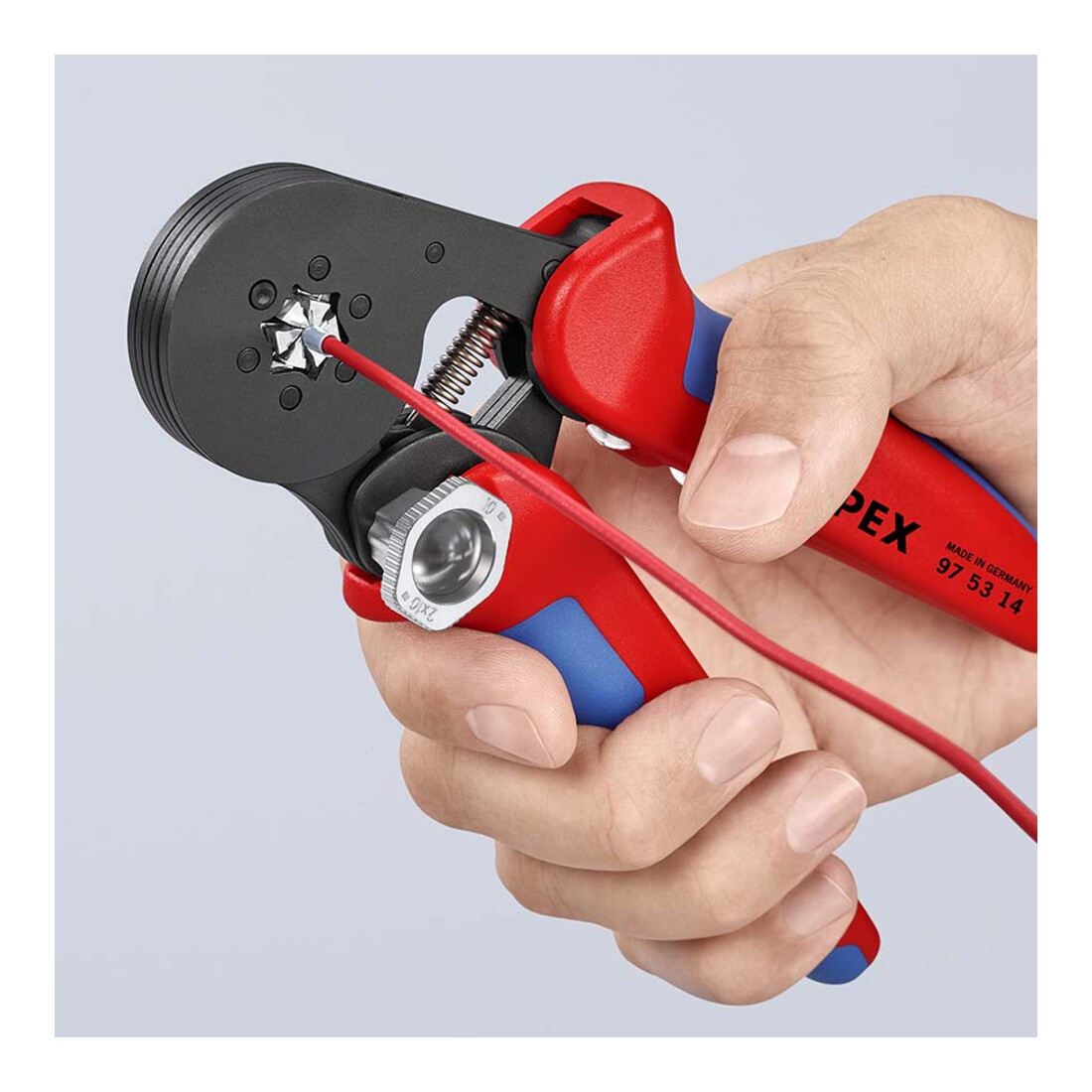 Pinces à sertir auto-ajustables pour embouts de câble, avec accès latéral Knipex