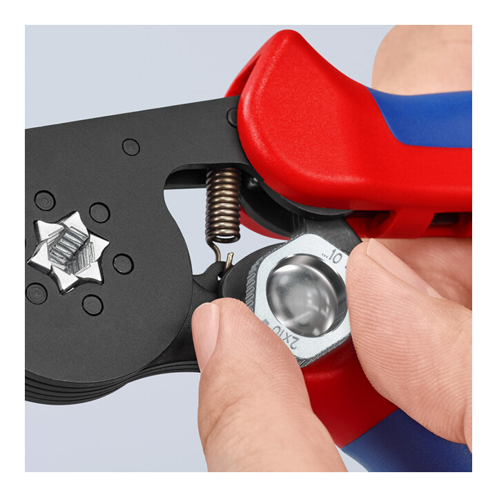 Pinces à sertir auto-ajustables pour embouts de câble, avec accès latéral Knipex