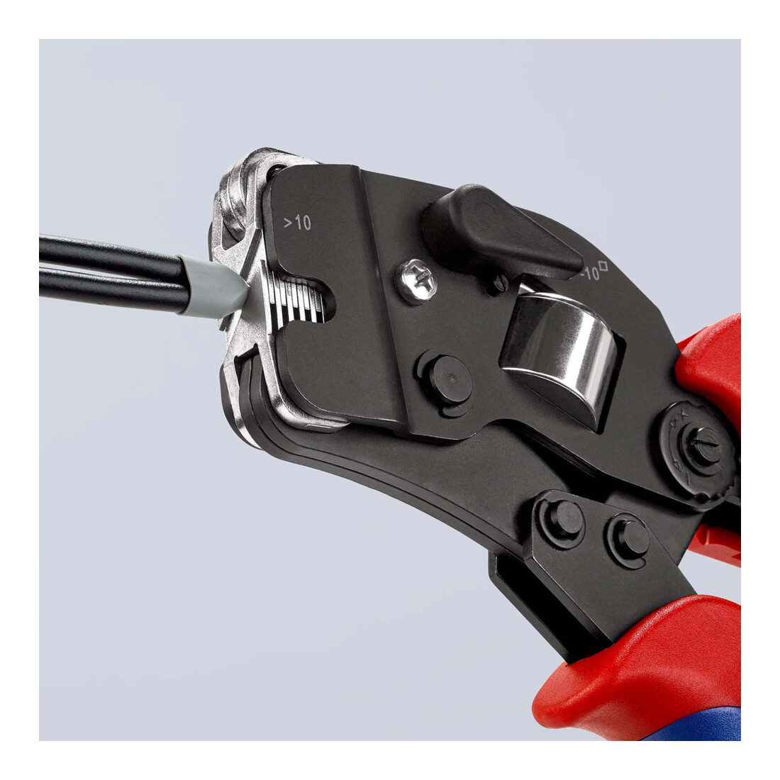 Pinces à sertir auto-ajustables pour embouts de câble, introduction frontale Knipex