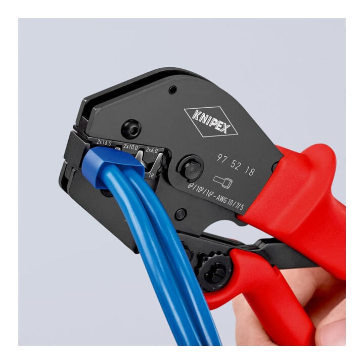Pinces à sertir, également pour prise à deux mains Knipex