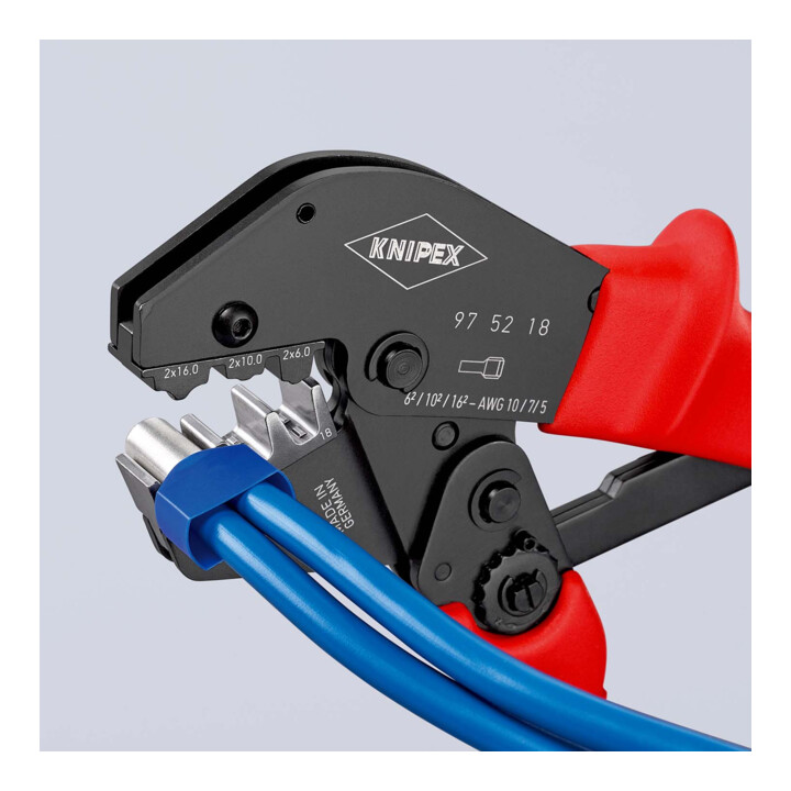 Pinces à sertir, également pour prise à deux mains Knipex