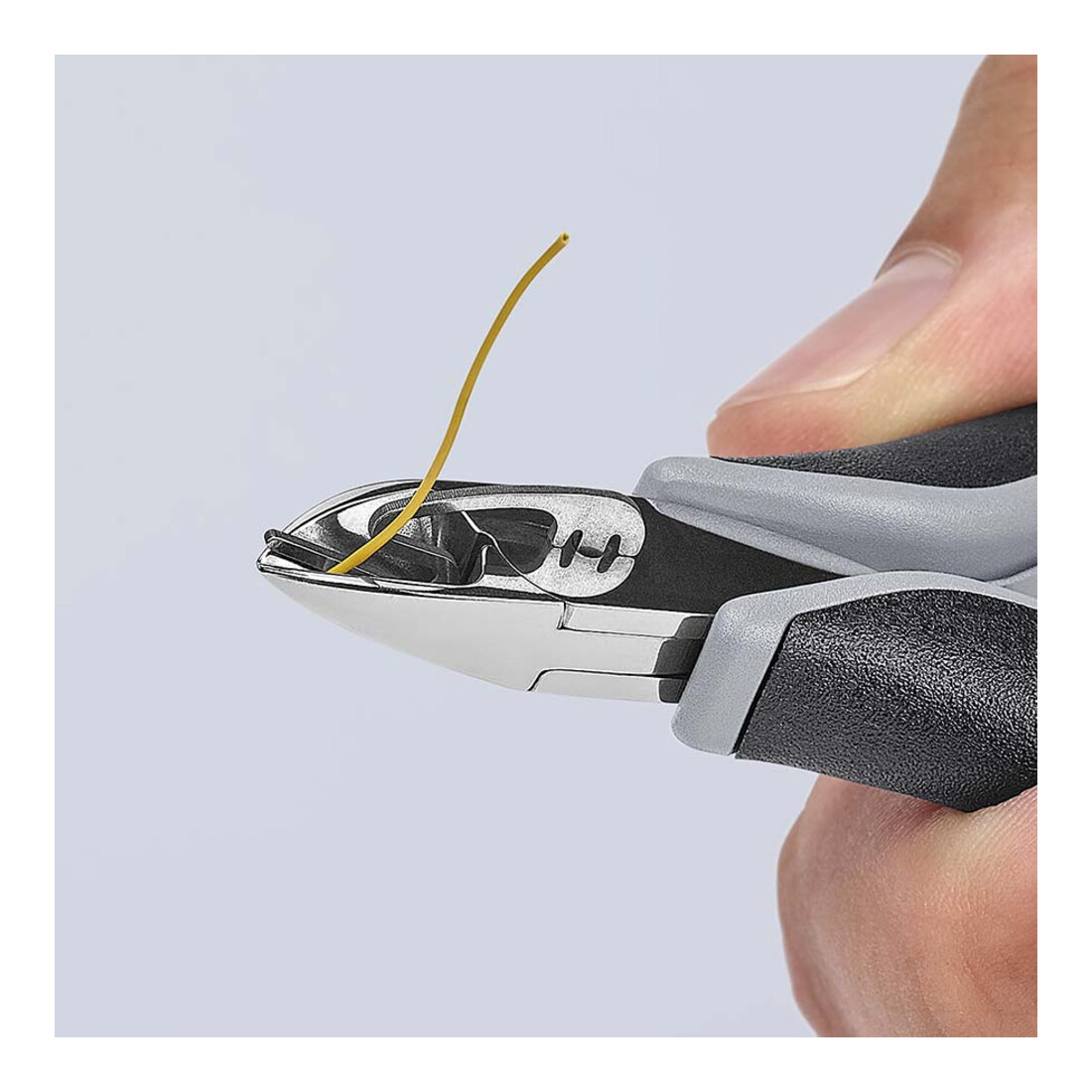 Pinces coupantes de côté pour l’électronique ESD Knipex