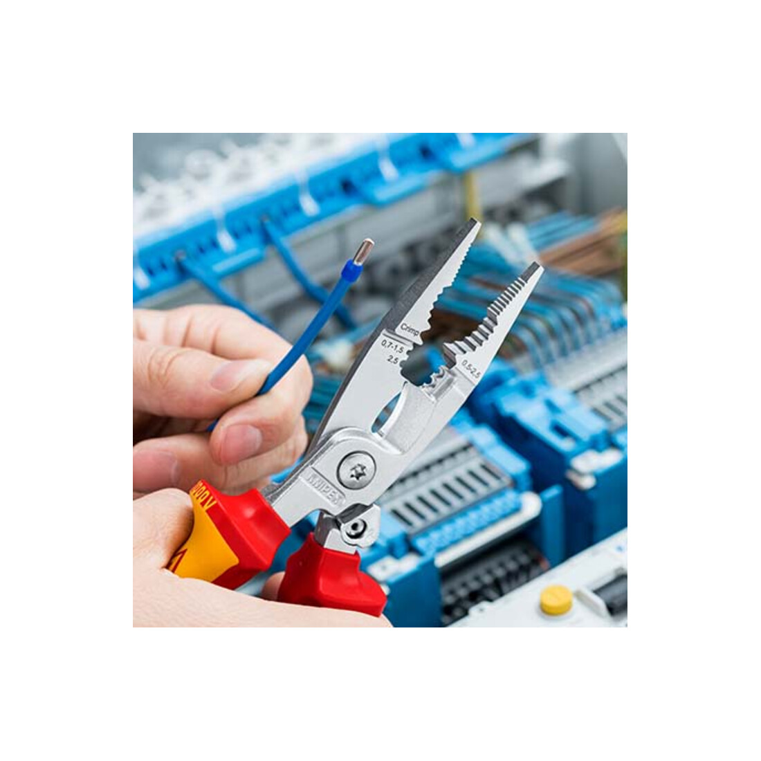 Pinces pour installations électriques Knipex