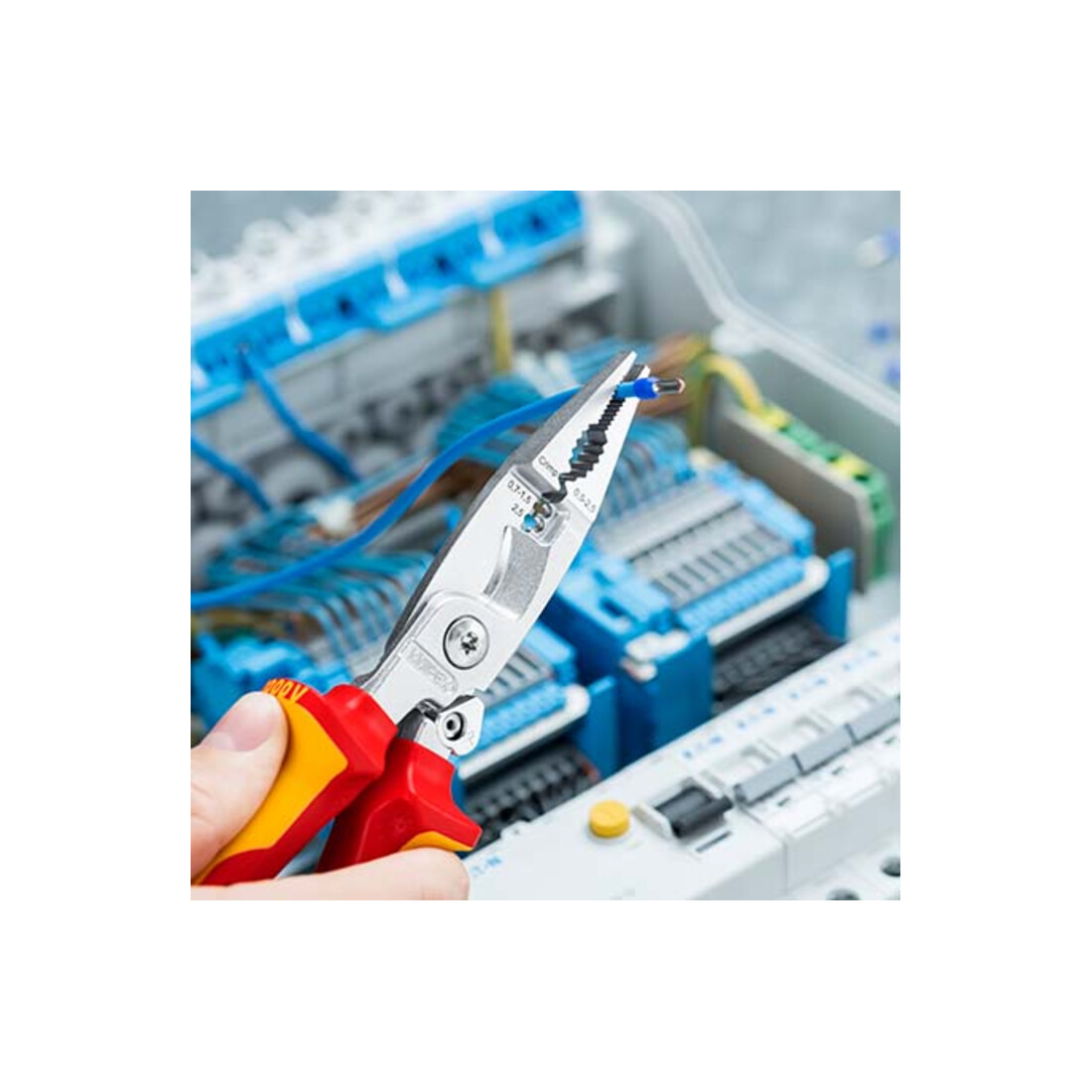 Pinces pour installations électriques Knipex