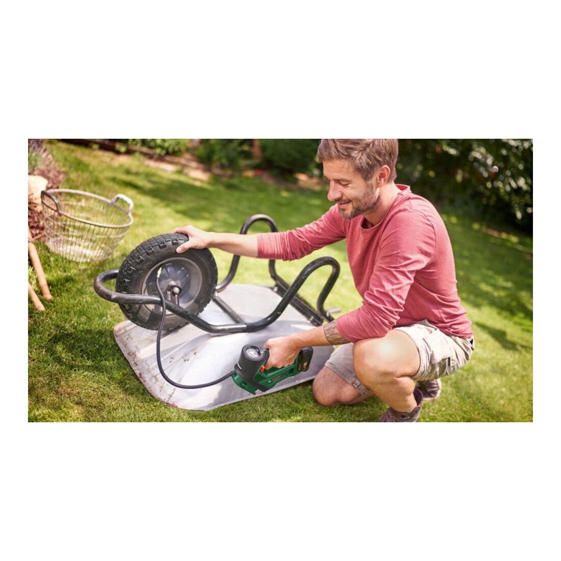 Pompe à air comprimé sans fil UniversalPump 18V Bosch