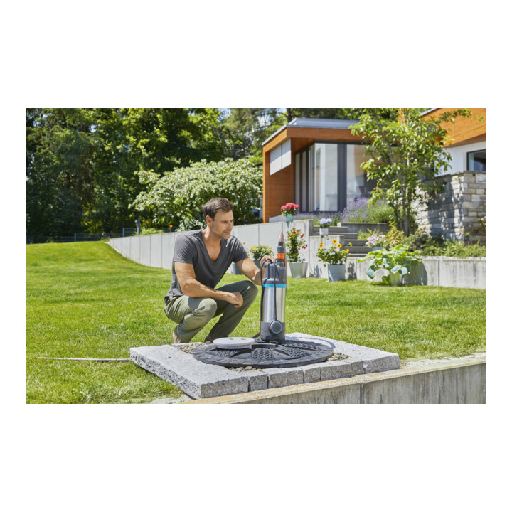 Pompe à pression  submersible 5900/4 inox GARDENA