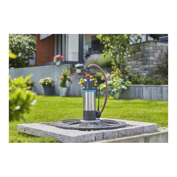 Pompe à pression  submersible 5900/4 inox GARDENA