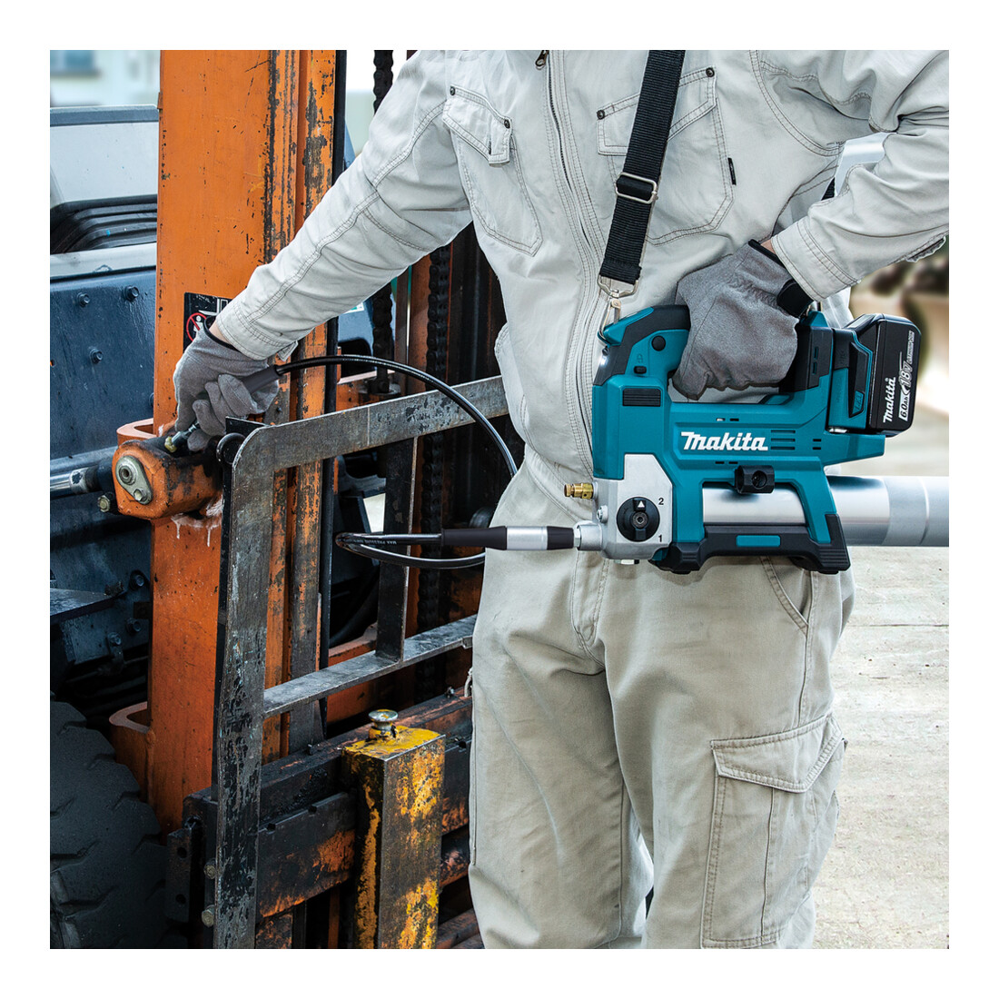 Pompe de graissage sans fil Makita 18V DGP180Z