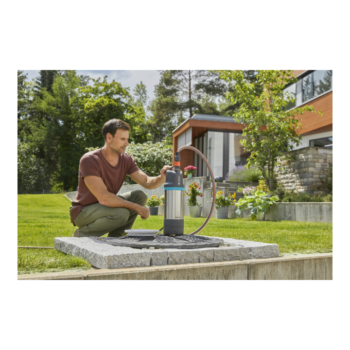 Pompe de pression  submersible 5900/4 inox automatique GARDENA