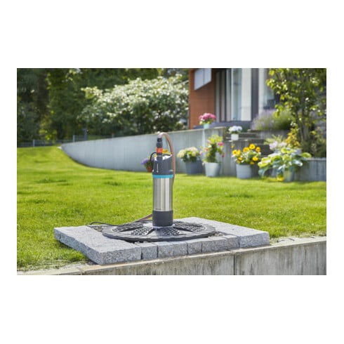 Pompe de pression  submersible 6100/5 inox automatique GARDENA