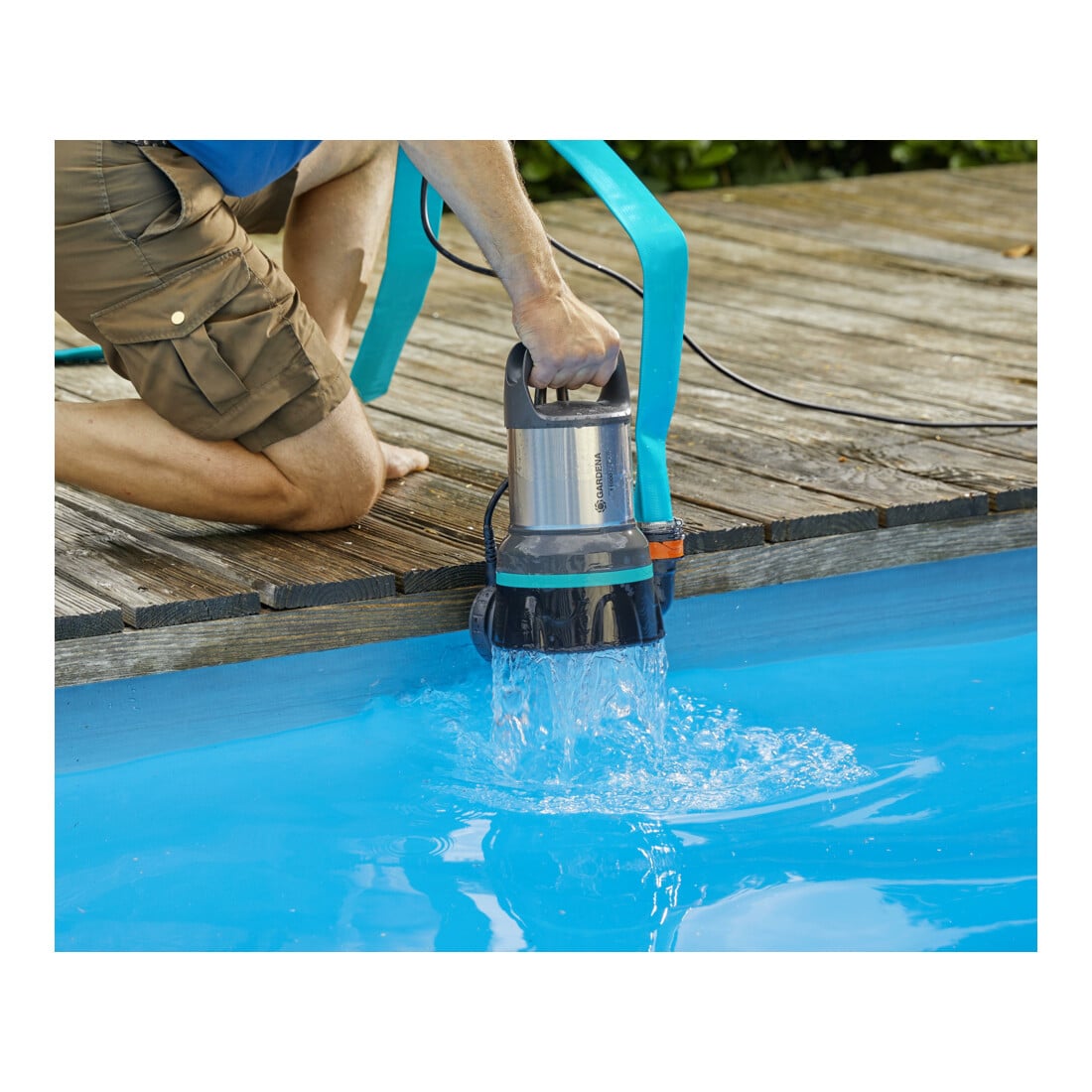 Pompe submersible à eau claire 11000 GARDENA