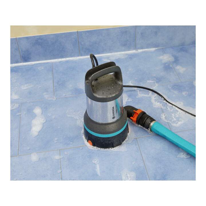Pompe submersible pour eau claire 17000 Aquasensor GARDENA