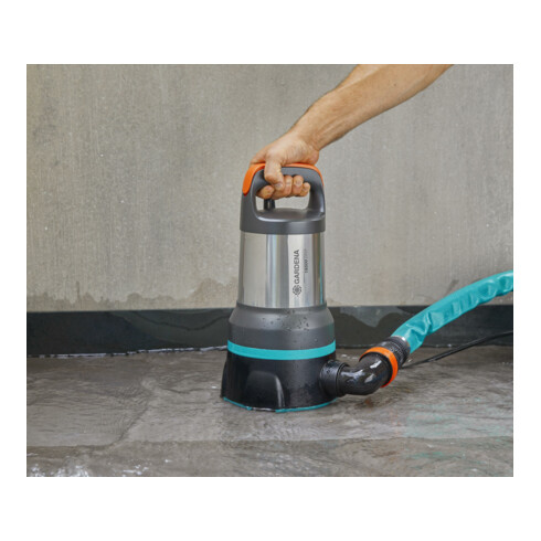 Pompe submersible pour eaux claires et usées 19500 Aquasensor GARDENA