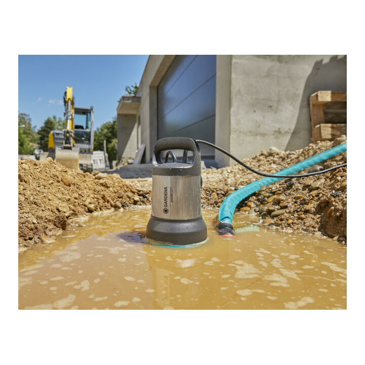 Pompe submersible pour eaux usées 25000 GARDENA